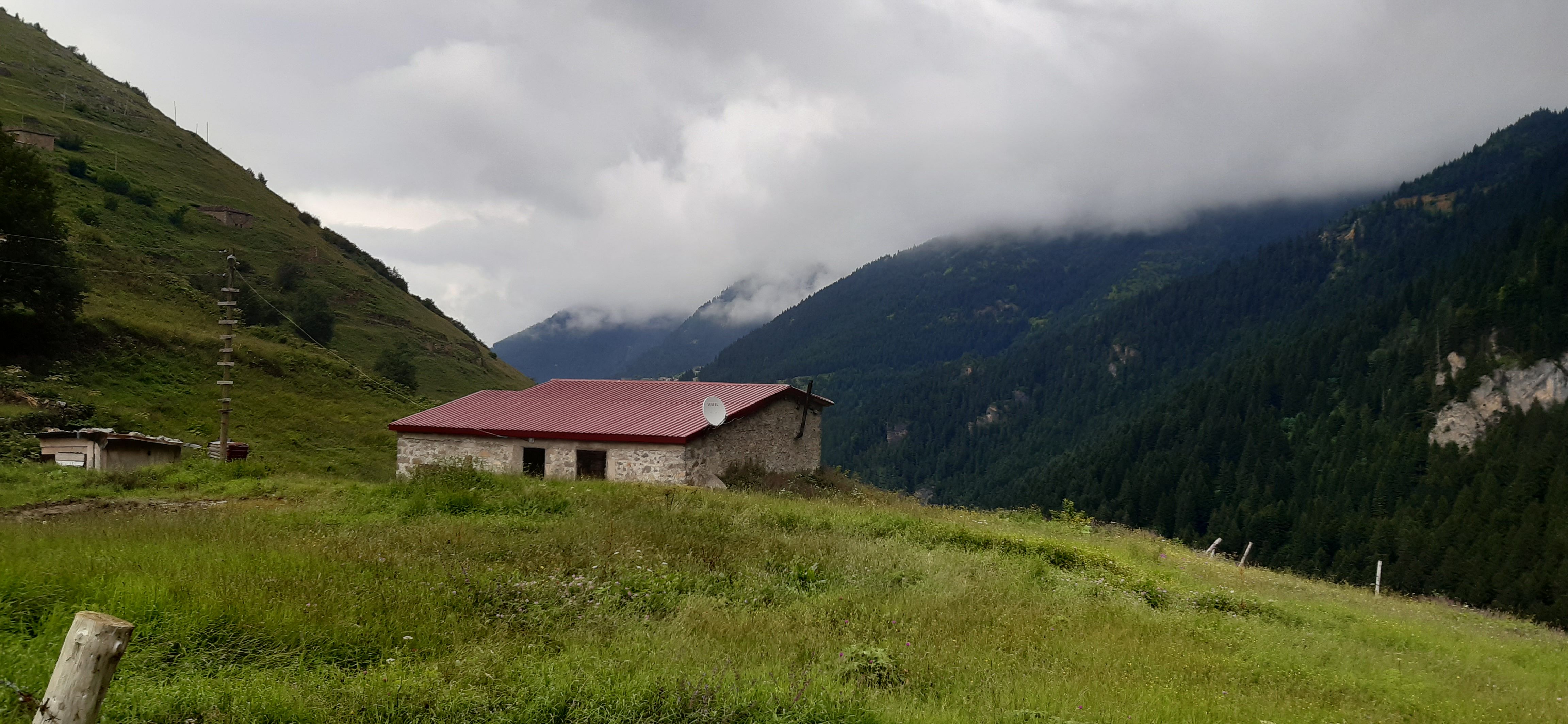 TRABZON/HANLUT/SANTA_HARABELERİ