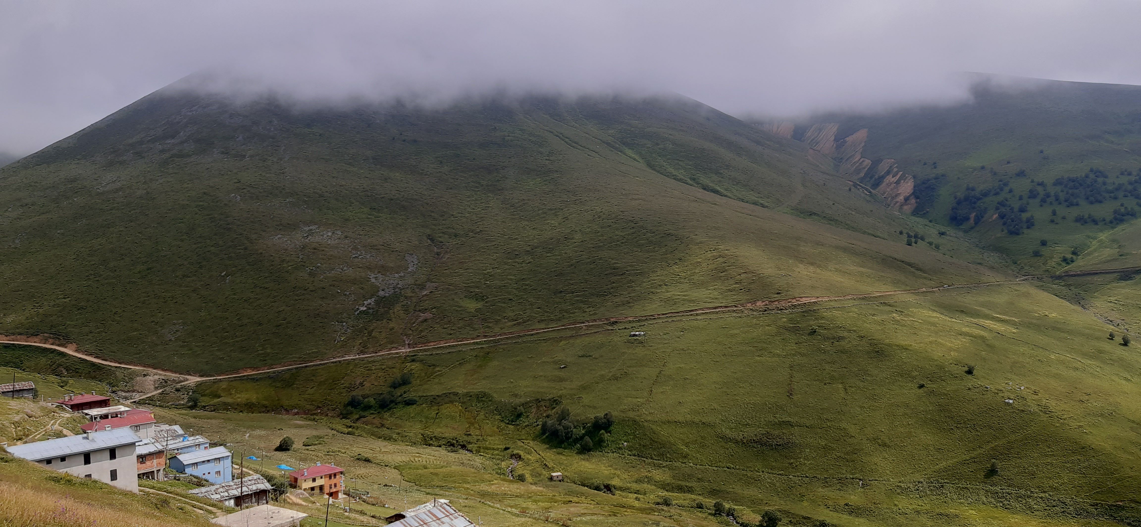 TRABZON/HANLUT/SANTA_HARABELERİ