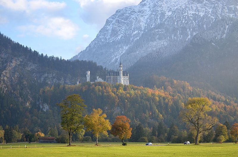 Neuschwanstein_Kalesi_|_Dünyanın_En_Güzel_ve_Görülmesi_Gereken_Mimarı_Yapıları