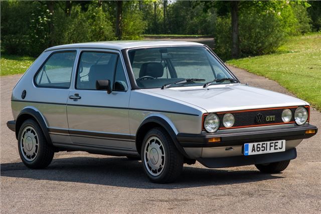 1974'den_Günümüze__Volkswagen_Golf-Serisi:_Golf-MK1(1.Jenerasyon)